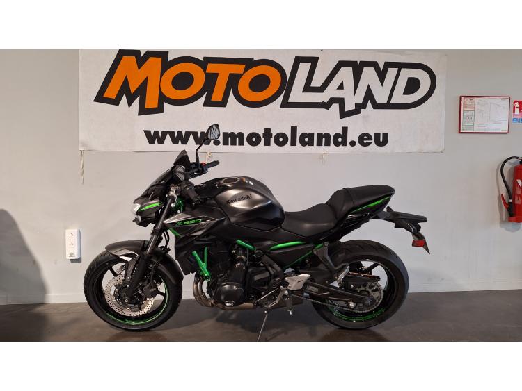 KAWASAKI Z650 - Z650