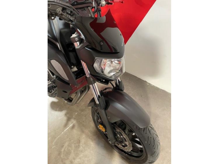 YAMAHA MT-07 (47.5CV)